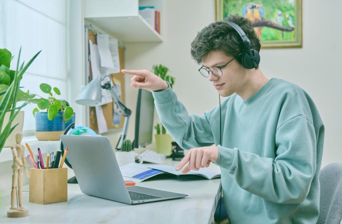 Designer working through a UI critique exercise